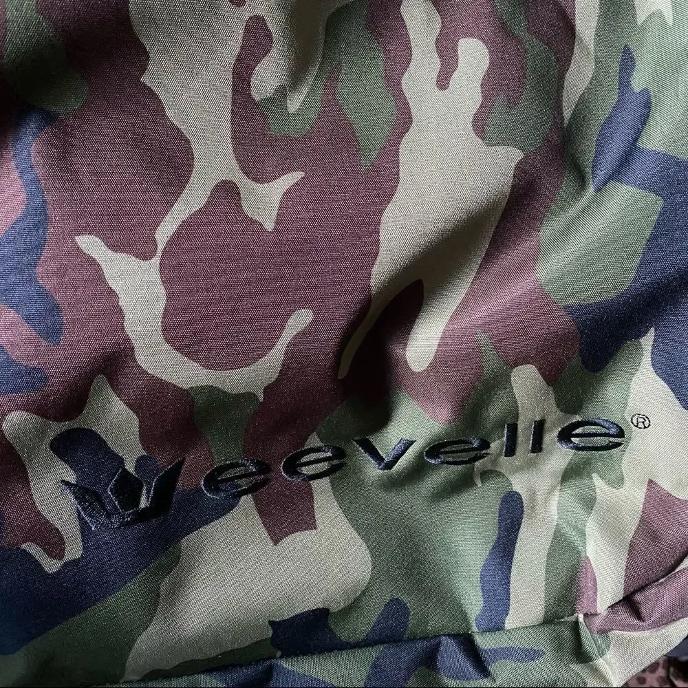 NWT EEVELLE camouflage carry on bag